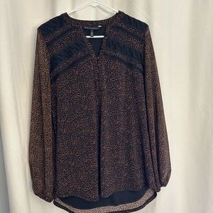 White House Black Market long sleeve blouse. Size small